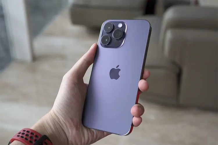 iPhone 14 Pro Max